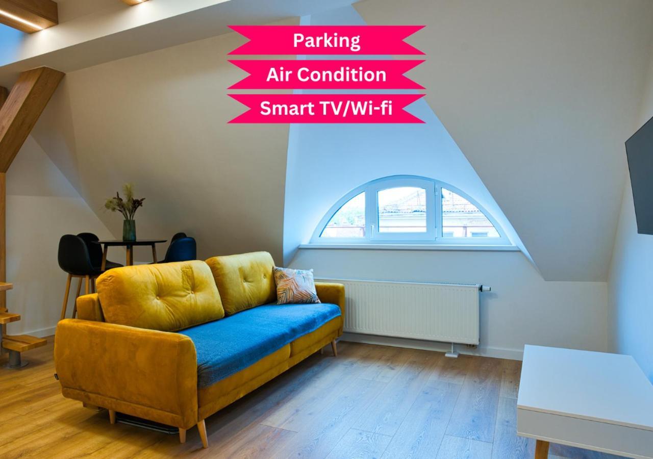 Cosy Studio In The City Center With Air Conditioneer! Klaipėda Eksteriør billede